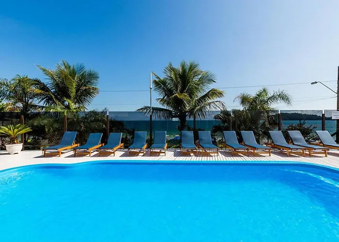 Bombinhas Blue Suítes